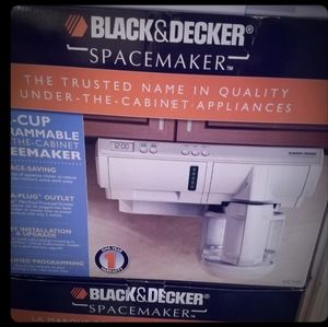 Black & Decker coffee maker..